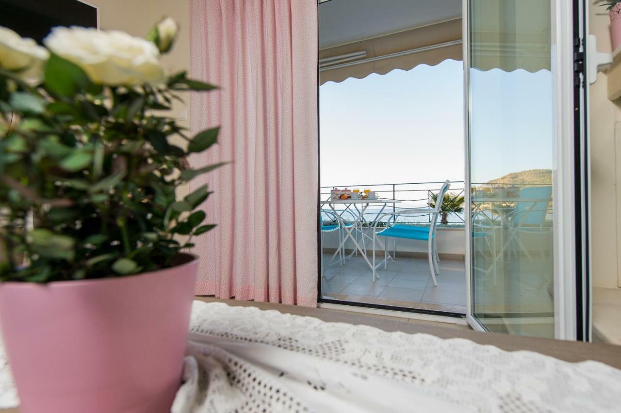 Boutique Apartment Volos Ngoại thất bức ảnh